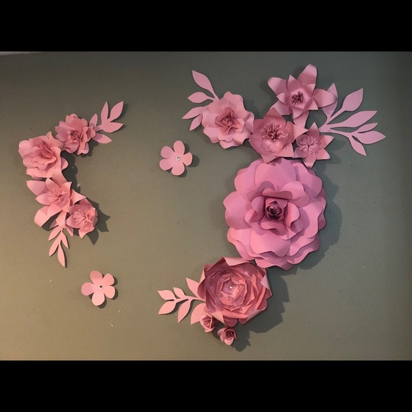 Paper flowers - Picture 4 of 4